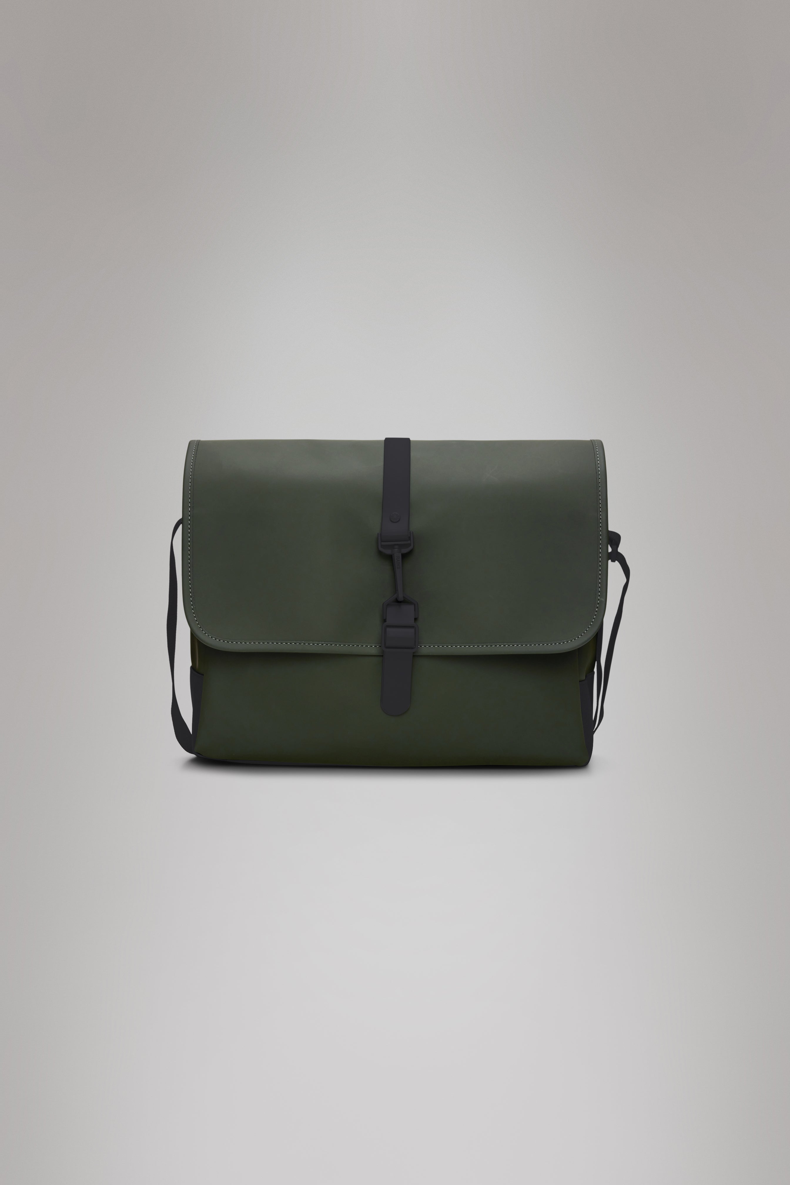 RAINS Messenger Bag Green 11L H30 x D11 x W38 cm Messenger